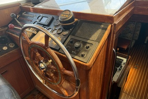 Yankee Clipper 46ft Fisher Yacht For Sale