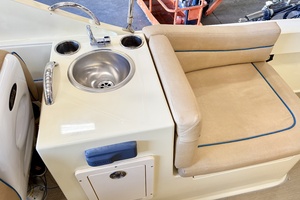 23ft Vanquish Yacht For Sale
