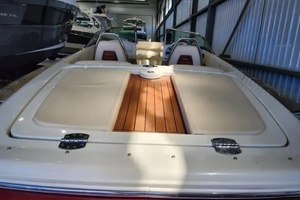 2018 Chris-Craft Launch 23 thumbnail 31