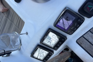 2010 Beneteau thumbnail 14