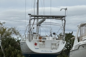2010 Beneteau thumbnail 46
