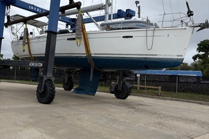 2010 Beneteau thumbnail 44