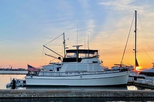1983 Grand Banks 49 Classic thumbnail 3