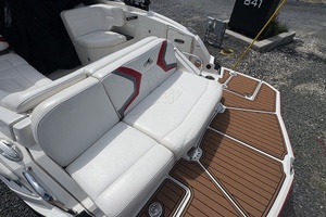 Photo 6107389 for 2013 Monterey M5 Sport Boat  