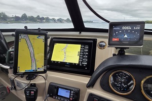 2005 Carver 444 Motor Yacht thumbnail 13