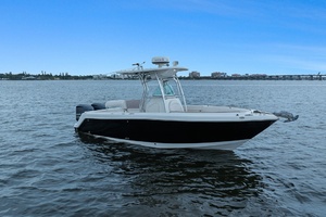 26ft Robalo Yacht For Sale