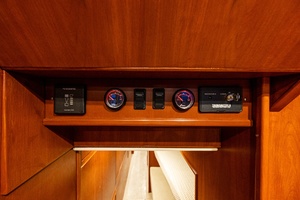 2009 Powercat 58 thumbnail 34