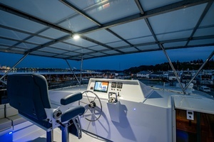 2009 Powercat 58 thumbnail 28