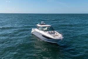2021 Sea Ray 320 Sundancer thumbnail 38