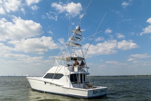 Reel Hook Up 60ft Hatteras Yacht For Sale