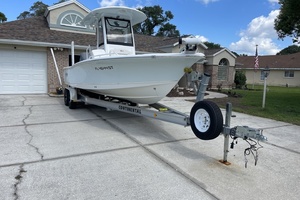 25ft Sea Hunt Yacht For Sale