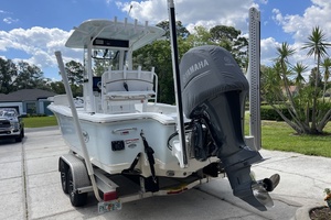 25ft Sea Hunt Yacht For Sale