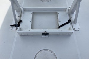 25ft Sea Hunt Yacht For Sale