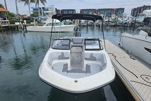 22ft Bayliner Yacht For Sale