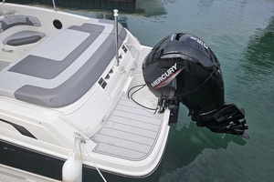 22ft Bayliner Yacht For Sale