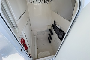 Freedom 29ft Regulator Yacht For Sale