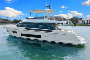 2026 Azimut FLY 62 thumbnail 3