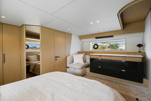 2026 Azimut FLY 62 thumbnail 30