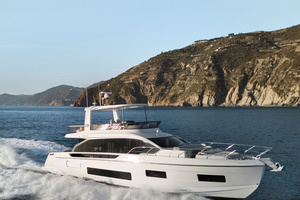 62FT (18.9M) AZIMUT