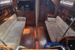 Damn Skippy 42ft Endeavour Yacht For Sale