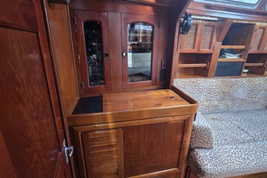 Damn Skippy 42ft Endeavour Yacht For Sale