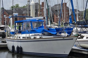 Damn Skippy 42ft Endeavour Yacht For Sale