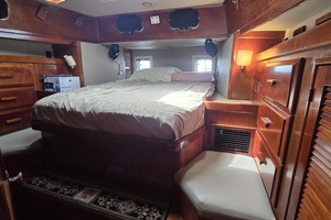 Damn Skippy 42ft Endeavour Yacht For Sale