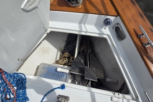 Damn Skippy 42ft Endeavour Yacht For Sale