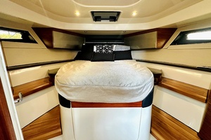 41FT (12.6M) BOSTON WHALER