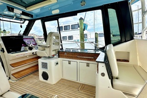 41FT (12.6M) BOSTON WHALER