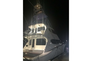 2007 Hatteras thumbnail 8