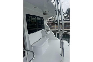 77ft Hatteras Yacht For Sale