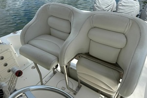 33ft Hydra Sports Yacht For Sale