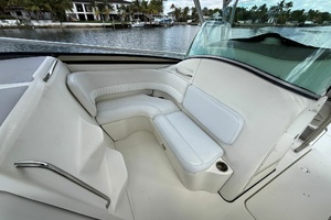 33ft Hydra Sports Yacht For Sale
