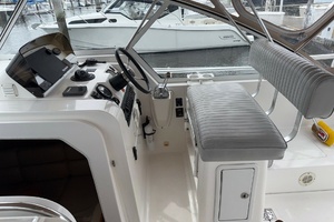 34ft Mainship Yacht For Sale
