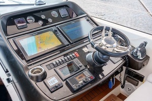 2013 Sunseeker thumbnail 37