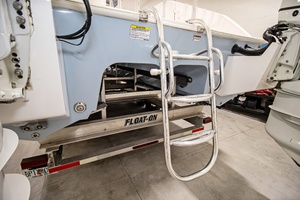 34ft Twin Vee Yacht For Sale