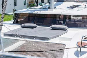 2020 Fountaine Pajot Saona 47 thumbnail 12