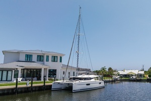 2020 Fountaine Pajot Saona 47 thumbnail 4