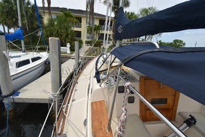 WHIMSY 32ft Island Packet Yacht For Sale