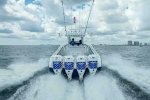 39FT (12.09M) YELLOWFIN