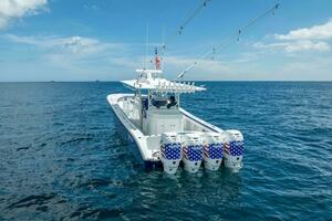 39FT (12.09M) YELLOWFIN