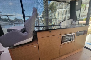 2020 Jeanneau NC 1095 Coupe thumbnail 17