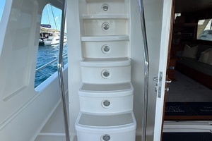 2017 Marlow Explorer 49E thumbnail 4