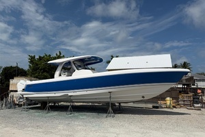 2022 Intrepid 427 Nomad FE thumbnail 16