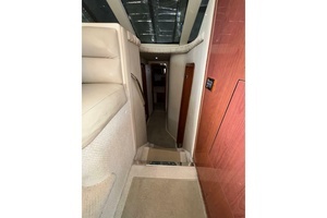 1999 Sea Ray 480 Sedan Bridge thumbnail 33