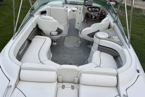 23ft Four Winns Yacht For Sale