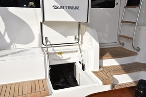 2016 Viking 55 Convertible thumbnail 43