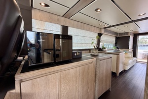 66FT (20.14M) AZIMUT