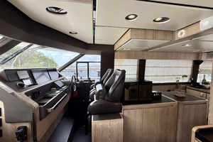 66FT (20.14M) AZIMUT